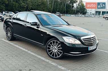 Седан Mercedes-Benz S-Class 2011 в 