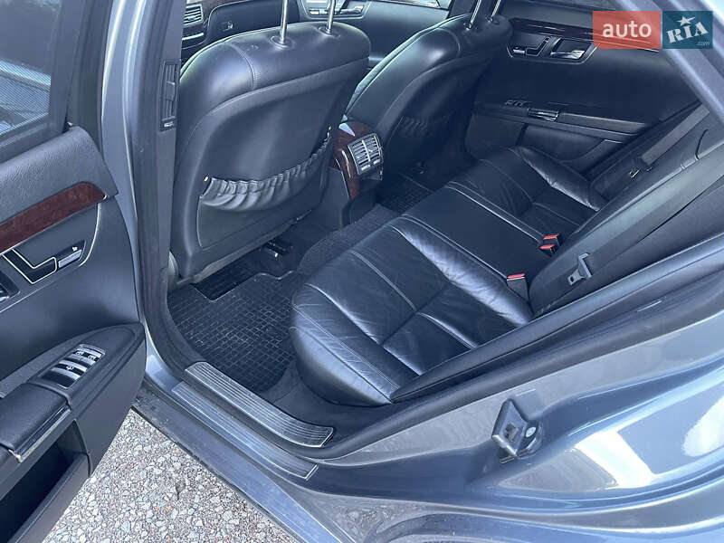 Седан Mercedes-Benz S-Class 2007 в Коростышеве