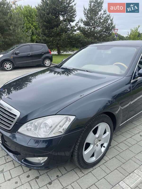 Седан Mercedes-Benz S-Class 2007 в Хмельницькому