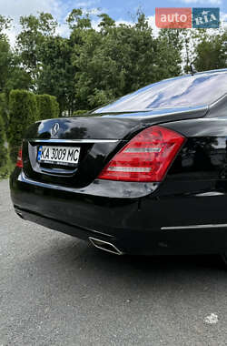 Седан Mercedes-Benz S-Class 2012 в 