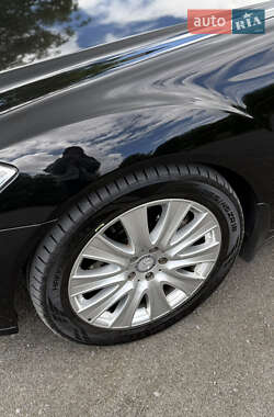 Седан Mercedes-Benz S-Class 2012 в 