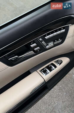 Седан Mercedes-Benz S-Class 2012 в 