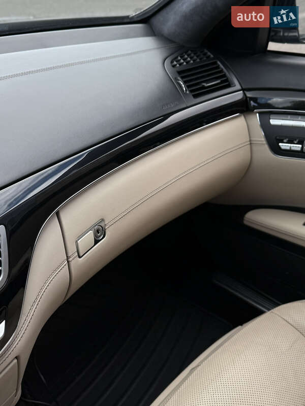 Седан Mercedes-Benz S-Class 2012 в Хмельницком