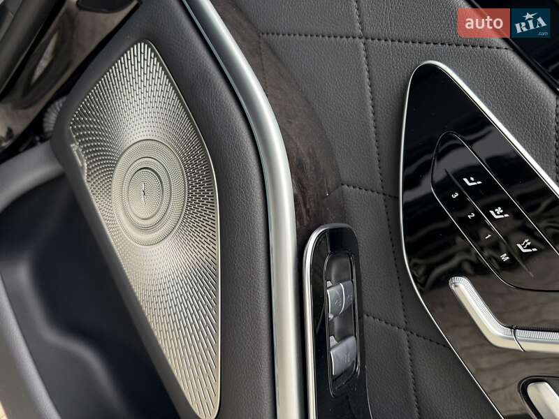 Седан Mercedes-Benz S-Class 2021 в Киеве
