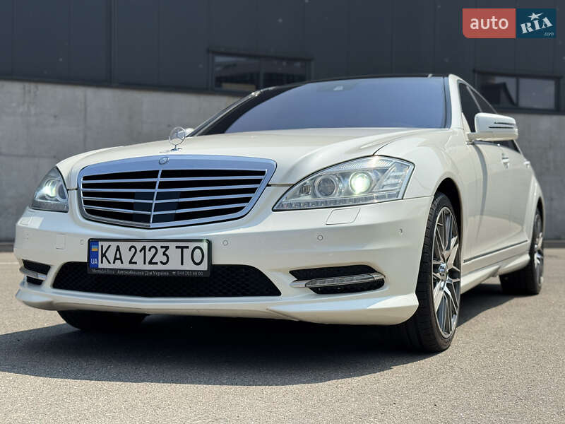 Седан Mercedes-Benz S-Class 2012 в Киеве