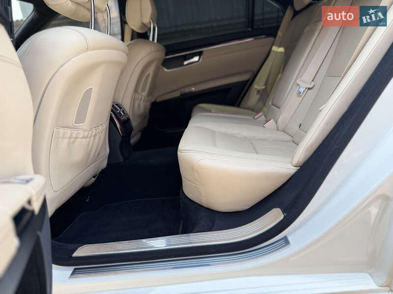 Седан Mercedes-Benz S-Class 2012 в Киеве