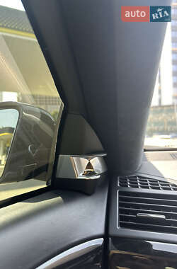 Седан Mercedes-Benz S-Class 2012 в 