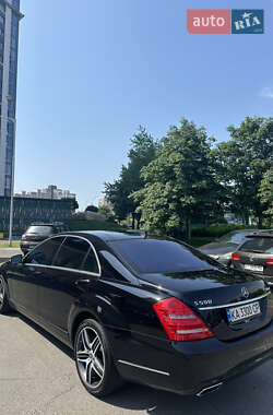 Седан Mercedes-Benz S-Class 2012 в 