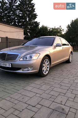 Седан Mercedes-Benz S-Class 2006 в Виноградове