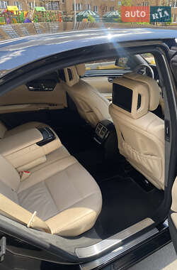 Седан Mercedes-Benz S-Class 2011 в 