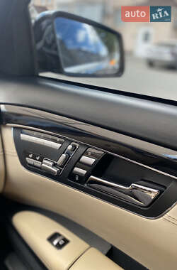 Седан Mercedes-Benz S-Class 2011 в 