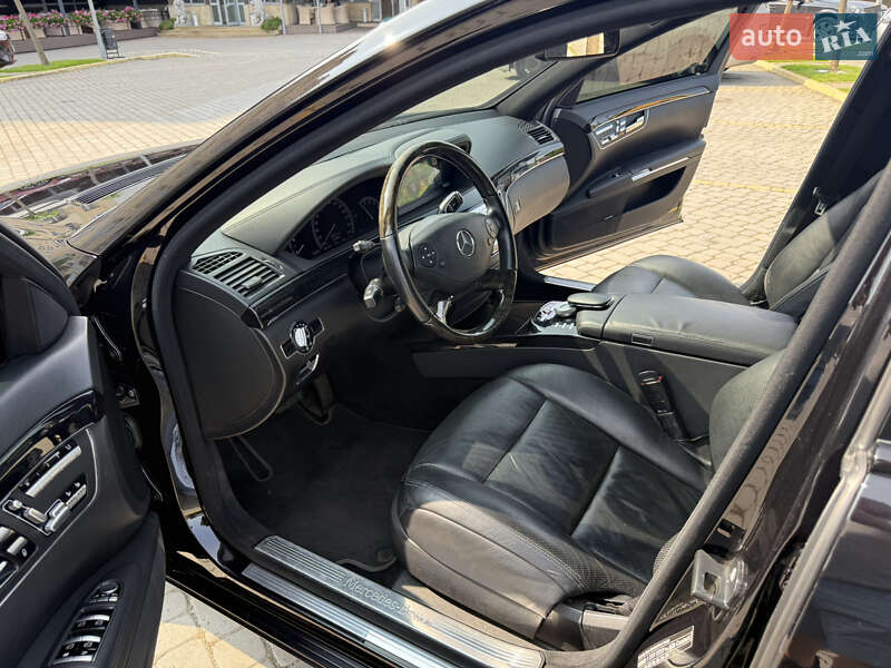 Седан Mercedes-Benz S-Class 2012 в Львові