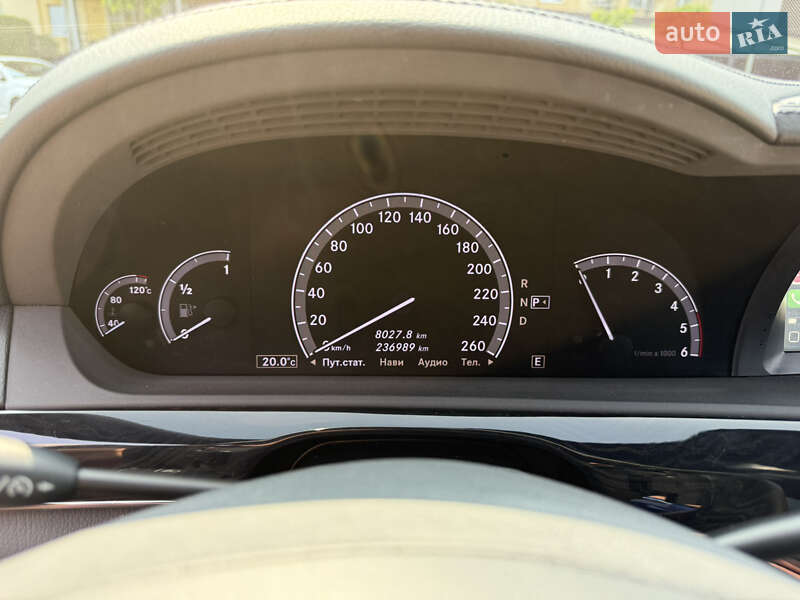 Седан Mercedes-Benz S-Class 2012 в Львові