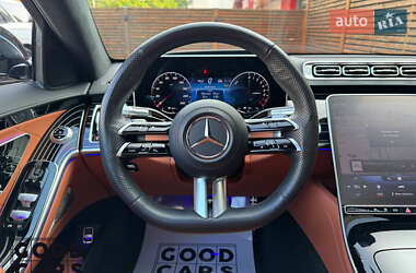 Седан Mercedes-Benz S-Class 2022 в 