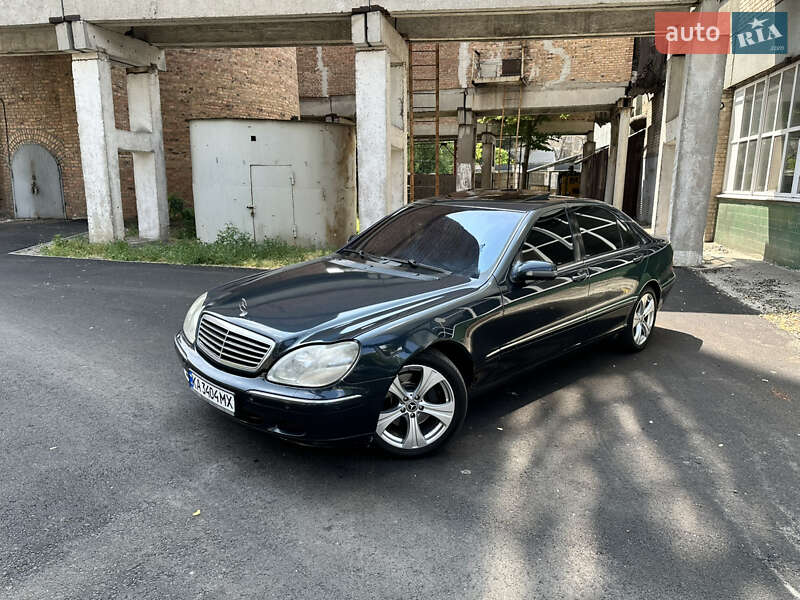 Mercedes-Benz S-Class 2002