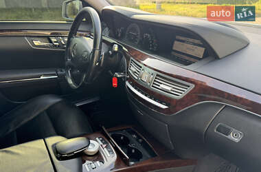 Седан Mercedes-Benz S-Class 2011 в 