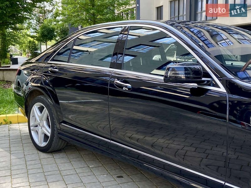 Седан Mercedes-Benz S-Class 2007 в Ивано-Франковске