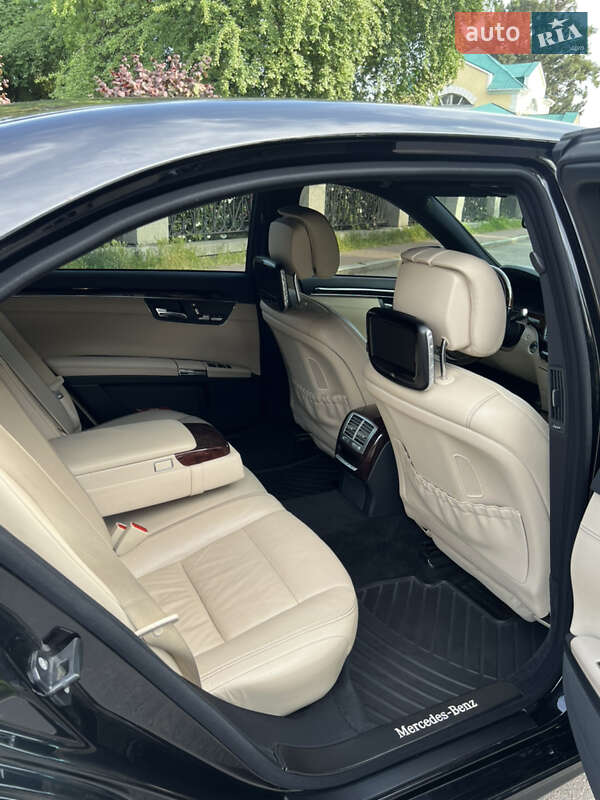 Седан Mercedes-Benz S-Class 2011 в Вінниці