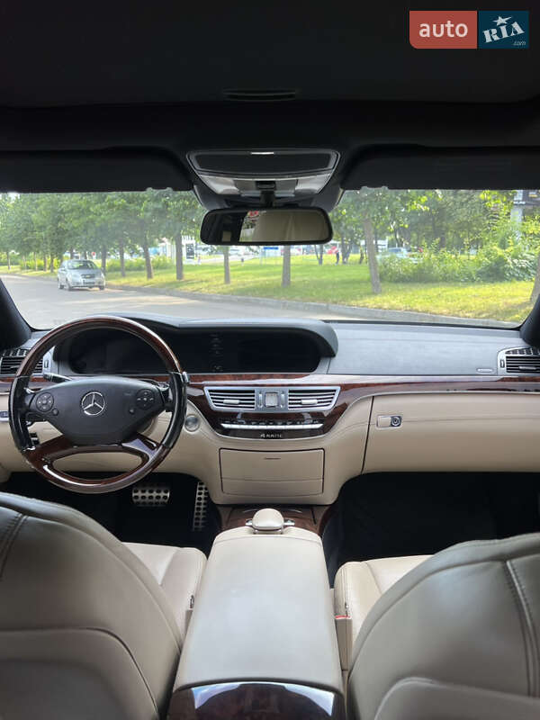 Седан Mercedes-Benz S-Class 2011 в Вінниці