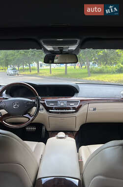 Седан Mercedes-Benz S-Class 2011 в 