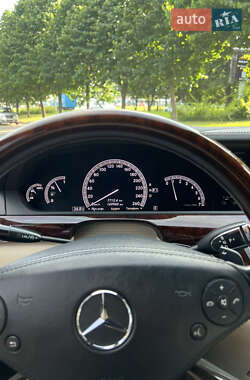 Седан Mercedes-Benz S-Class 2011 в 