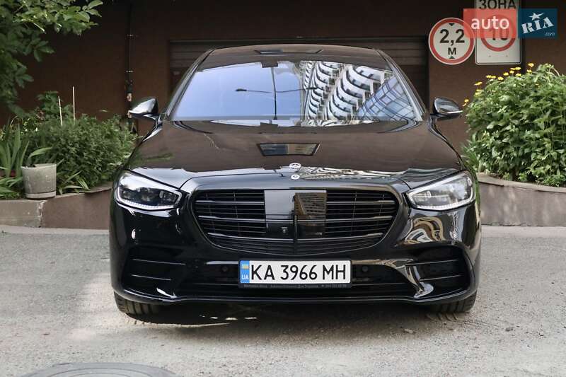 Mercedes-Benz S-Class 2022