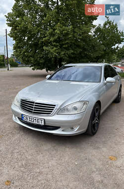 Седан Mercedes-Benz S-Class 2006 в 