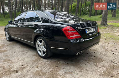 Седан Mercedes-Benz S-Class 2011 в 
