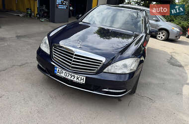Седан Mercedes-Benz S-Class 2006 в Запорожье