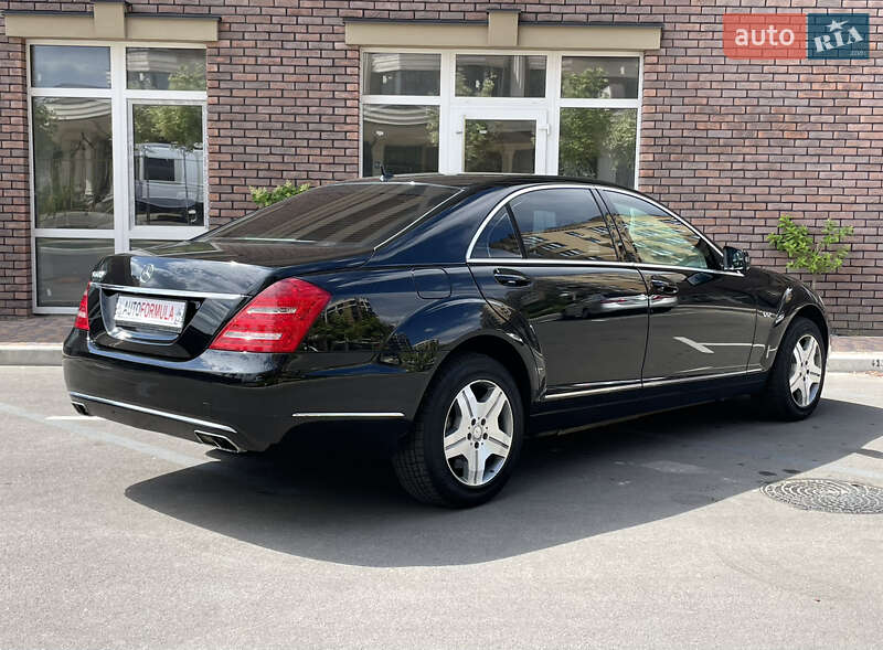 Седан Mercedes-Benz S-Class 2008 в Києві