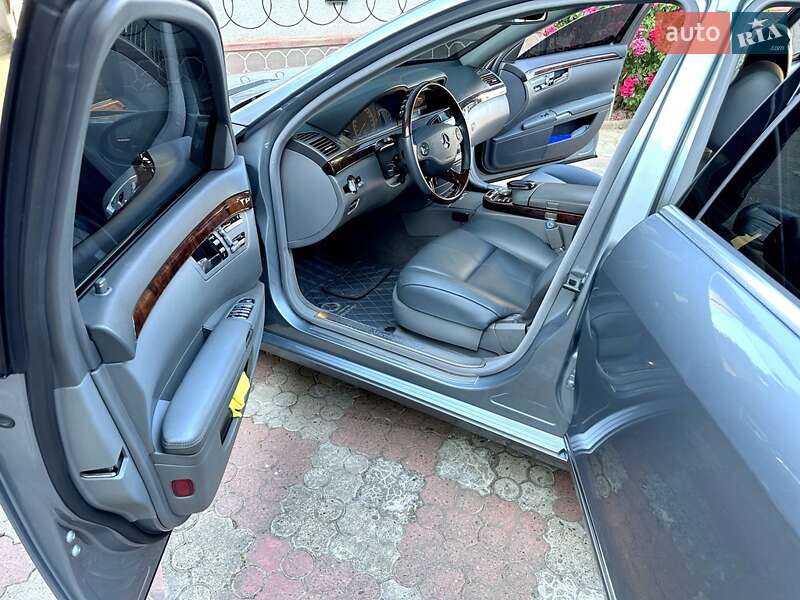 Седан Mercedes-Benz S-Class 2006 в Чернівцях