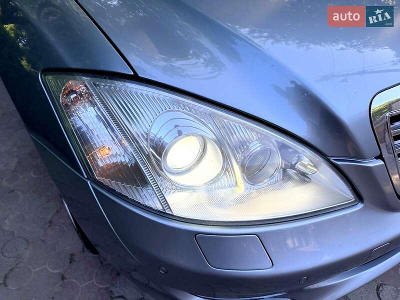 Седан Mercedes-Benz S-Class 2006 в Чернівцях