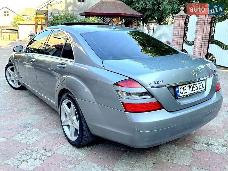 Седан Mercedes-Benz S-Class 2006 в Чернівцях