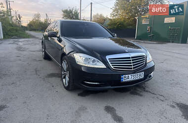 Седан Mercedes-Benz S-Class 2013 в Знам'янці