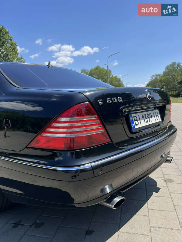 Седан Mercedes-Benz S-Class 2001 в Горишних Плавнях