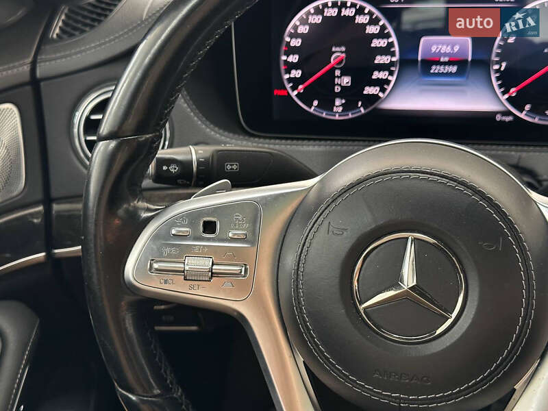 Седан Mercedes-Benz S-Class 2017 в Ужгороді