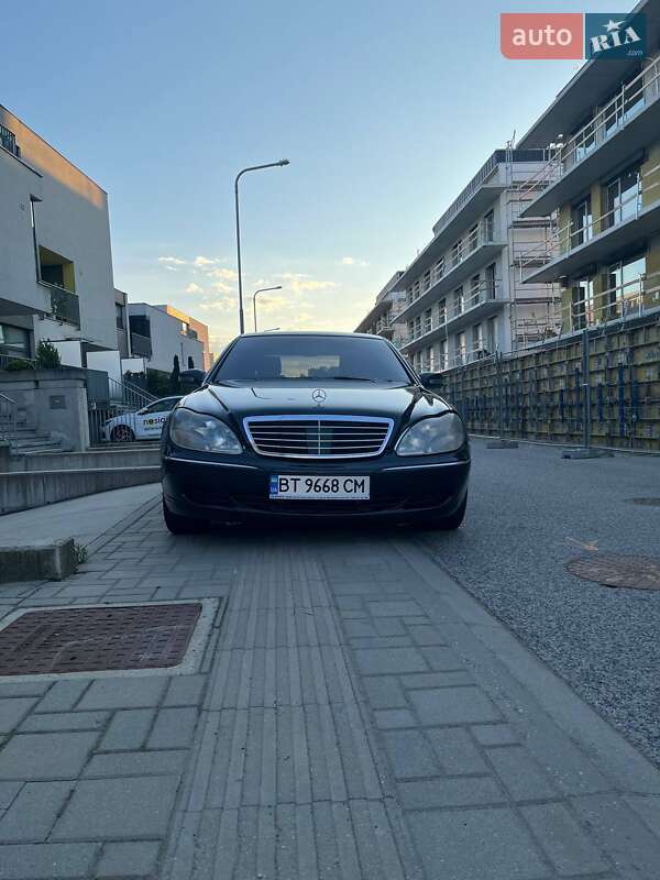 Седан Mercedes-Benz S-Class 2000 в Херсоне