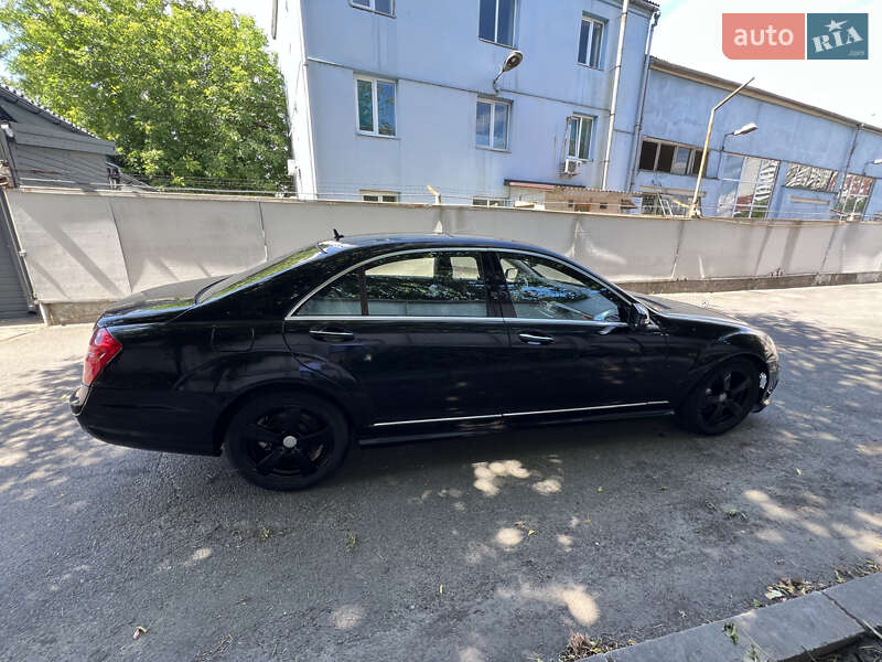 Седан Mercedes-Benz S-Class 2009 в Києві