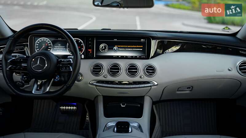 Купе Mercedes-Benz S-Class 2016 в Львове