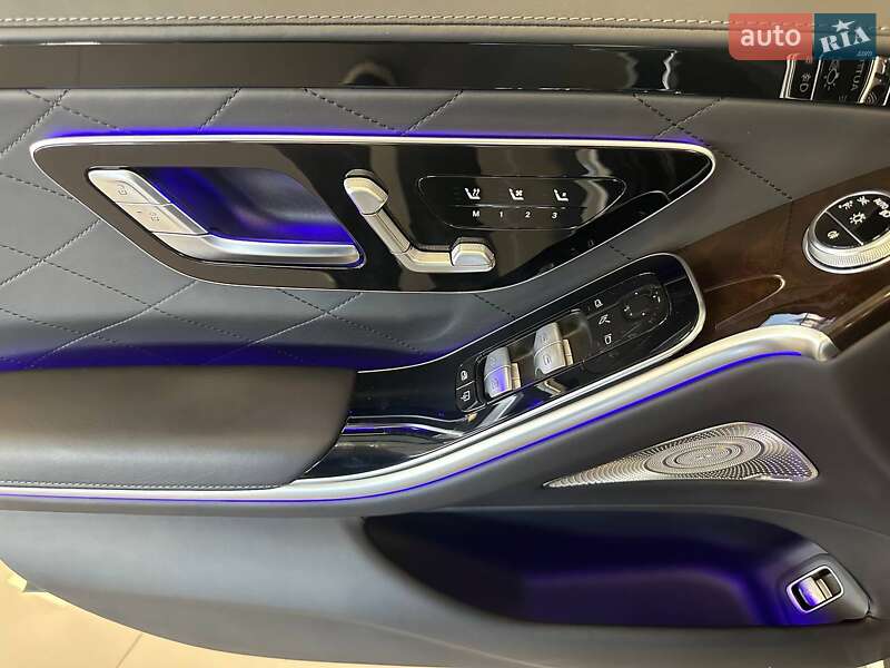 Седан Mercedes-Benz S-Class 2023 в Киеве