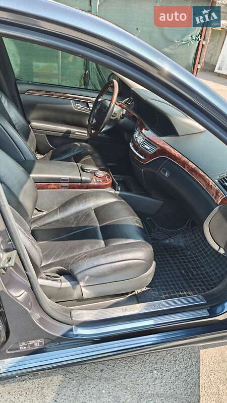 Седан Mercedes-Benz S-Class 2006 в Белгороде-Днестровском
