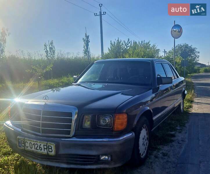 Седан Mercedes-Benz S-Class 1990 в Львове