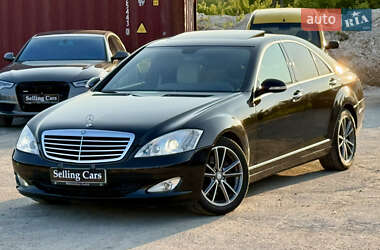 Седан Mercedes-Benz S-Class 2006 в 