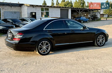 Седан Mercedes-Benz S-Class 2006 в 