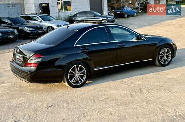 Седан Mercedes-Benz S-Class 2006 в 