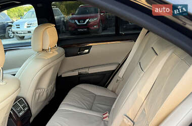 Седан Mercedes-Benz S-Class 2006 в 