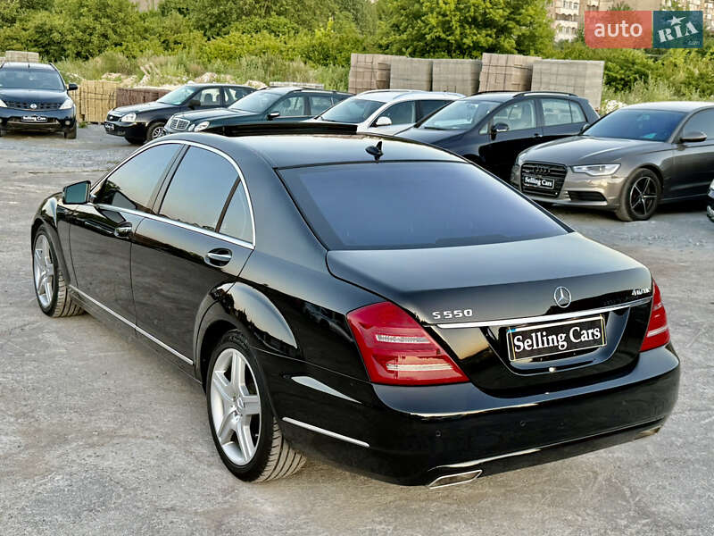 Седан Mercedes-Benz S-Class 2010 в Ровно