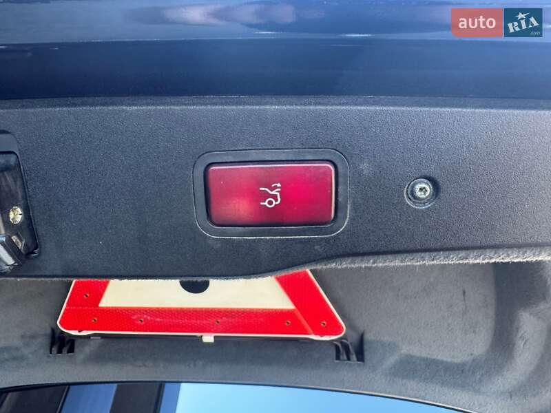 Седан Mercedes-Benz S-Class 2001 в Чернівцях