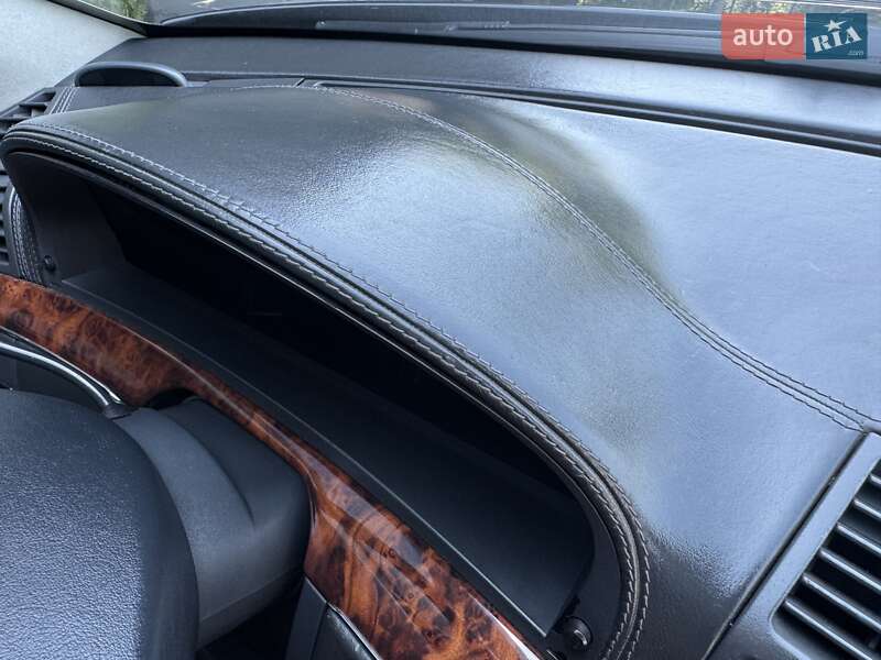 Седан Mercedes-Benz S-Class 2001 в Чернівцях