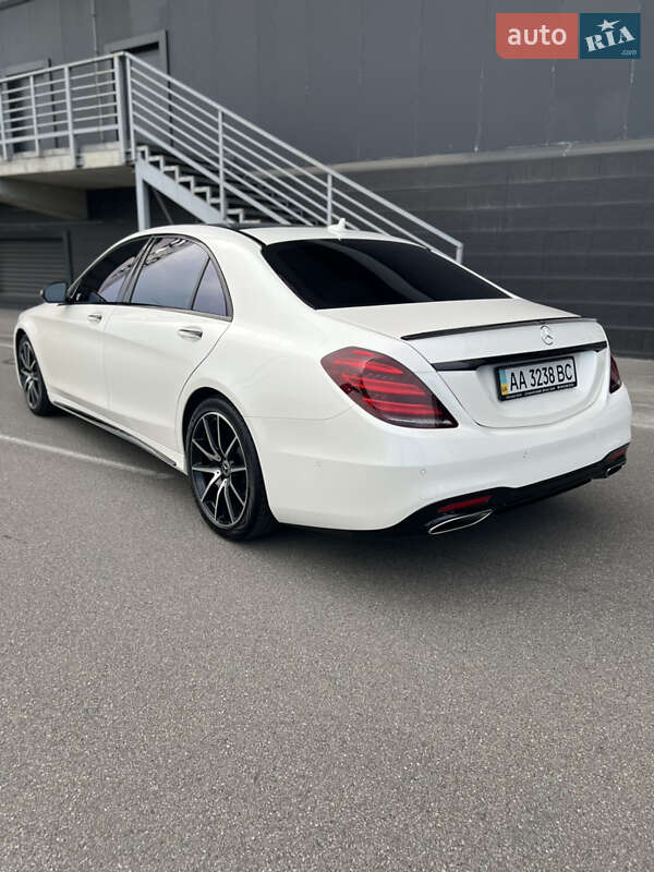 Седан Mercedes-Benz S-Class 2017 в Києві